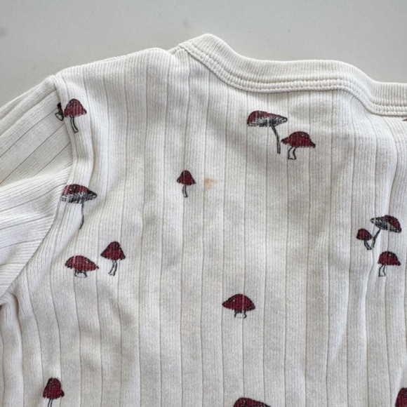 Fin & Vince Toadstool Long John Outfit Henley Shirt & Leggings - Picture 7 of 8